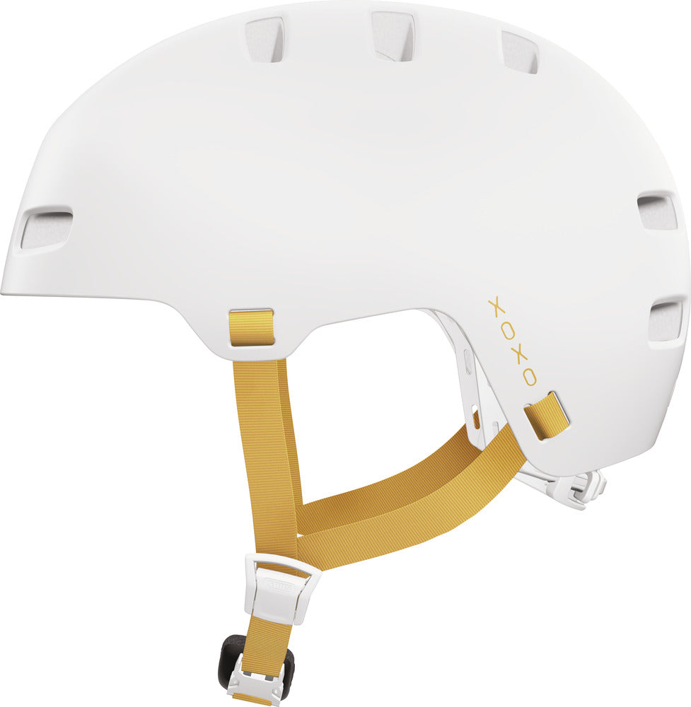 ABUS Hjelm XOXO polar white
